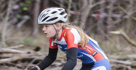 Titel Maureen Abma op geslaagd NK Veldrijden jeugd 2019